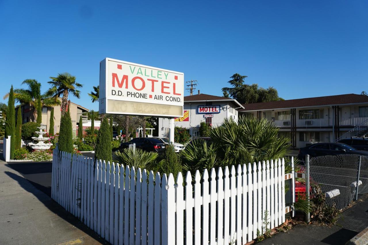Valley Motel Concord Exterior foto